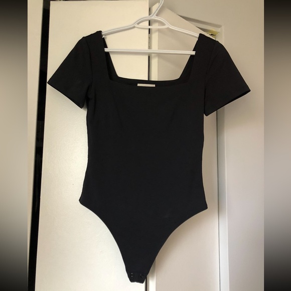 Contour Squareneck Shortsleve Bodysuit - Picture 1 of 5